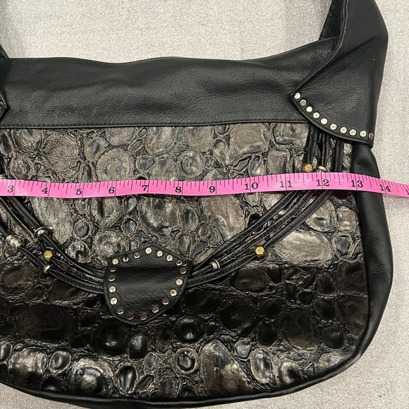 ❤️Host Picks❤️VTG Brettons Black Tooled Leather Shoulder Bag Textured Knot - Picture 5 of 9